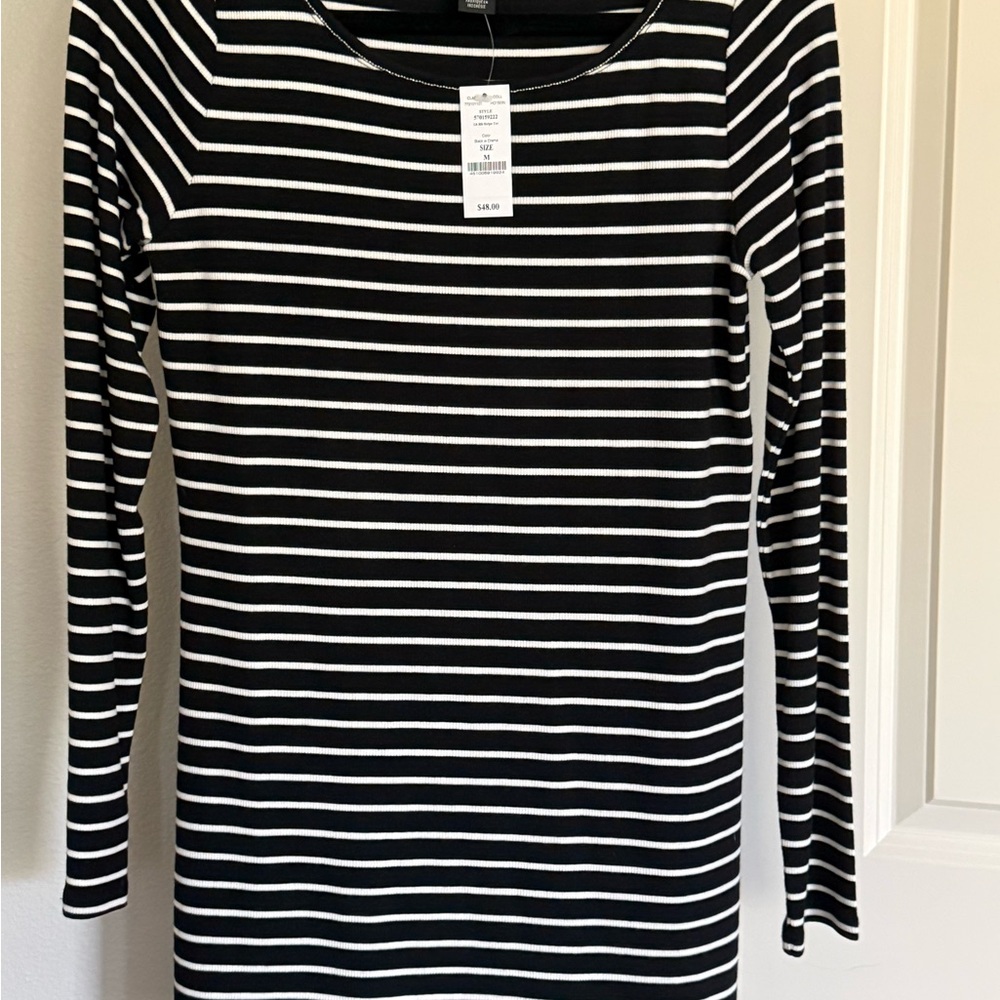 WHBM NWT MediumBlack and White Striped Long Sleeve Knit Top